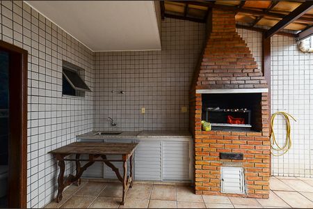 Apartamento à venda com 197m², 3 quartos e 2 vagasCobertura