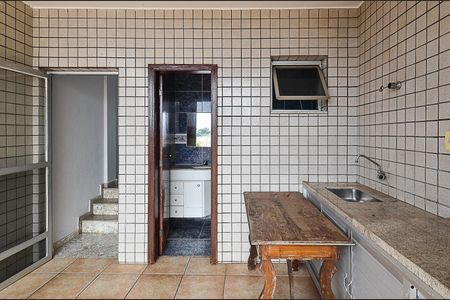 Apartamento à venda com 197m², 3 quartos e 2 vagasCobertura