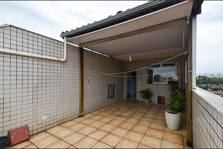 Apartamento à venda com 197m², 3 quartos e 2 vagasCobertura