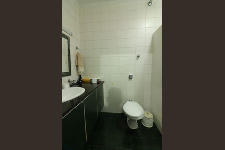 Casa à venda com 260m², 3 quartos e 2 vagasQuarto 1 - Suíte Banheiro 