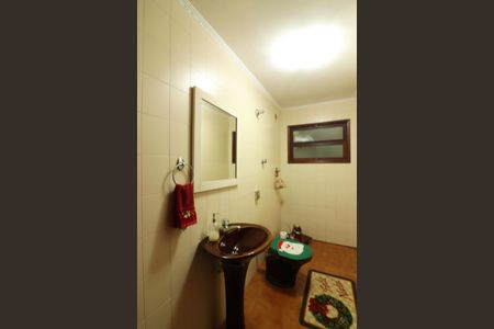 Casa à venda com 260m², 3 quartos e 2 vagasBanheiro Social 2