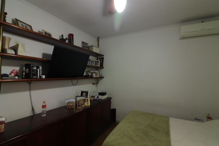 Casa à venda com 260m², 3 quartos e 2 vagasQuarto 3