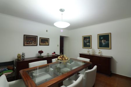 Casa à venda com 260m², 3 quartos e 2 vagasSala de Jantar