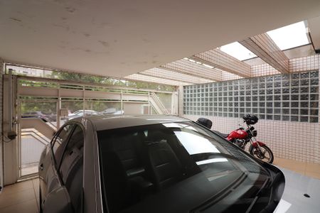 Casa à venda com 260m², 3 quartos e 2 vagasGaragem