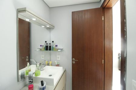 Apartamento à venda com 37m², 1 quarto e sem vagaBanheiro