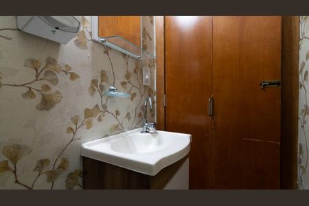 Casa à venda com 60m², 2 quartos e 1 vaga Casa à venda com 60m², 2 quartos e 1 vagaLavabo