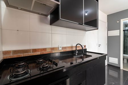 Apartamento para alugar com 34m², 2 quartos e sem vaga Apartamento para alugar com 34m², 2 quartos e sem vagaCozinha e Área de Serviço