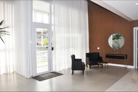 Apartamento para alugar com 34m², 2 quartos e sem vaga Apartamento para alugar com 34m², 2 quartos e sem vagaHall Social