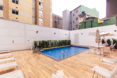 Apartamento para alugar com 35m², 2 quartos e sem vagaÁrea comum - Piscina