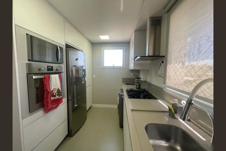 Apartamento à venda com 113m², 2 quartos e 2 vagasCozinha - Armários