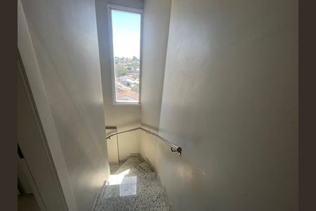 Apartamento à venda com 113m², 2 quartos e 2 vagasEscada Interna