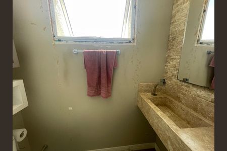 Apartamento à venda com 113m², 2 quartos e 2 vagasLavabo