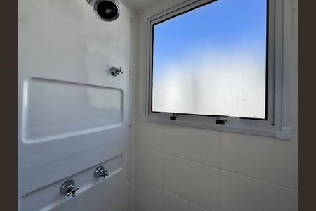 Apartamento à venda com 44m², 2 quartos e 1 vagaBanheiro Social