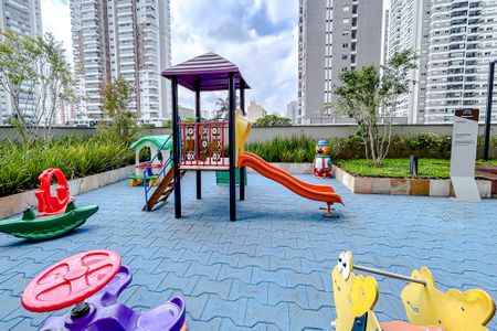 Apartamento à venda com 65m², 2 quartos e 1 vagaÁrea comum - Playground