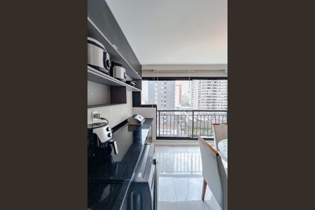 Apartamento à venda com 65m², 2 quartos e 1 vagaÁrea de Serviço