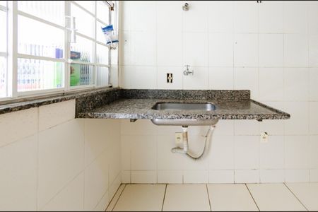 Casa para alugar com 60m², 2 quartos e 1 vagaCozinha