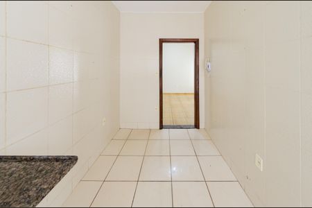 Casa para alugar com 60m², 2 quartos e 1 vagaCozinha