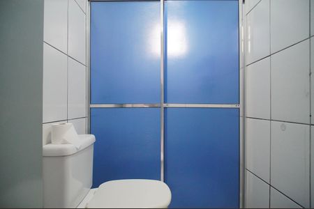 Casa à venda com 90m², 3 quartos e 2 vagasBanheiro