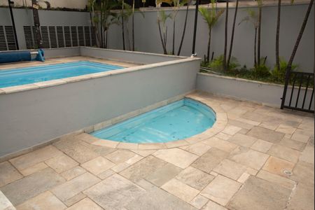 Apartamento à venda com 70m², 3 quartos e 1 vagaÁrea comum - Piscina