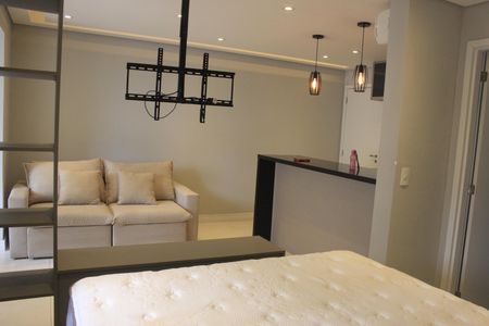 Quarto de kitnet/studio para alugar com 1 quarto, 39m² em Jardim Flor da Montanha, Guarulhos