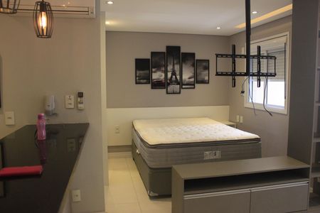 Quarto de kitnet/studio para alugar com 1 quarto, 39m² em Jardim Flor da Montanha, Guarulhos