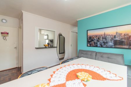 Sala de apartamento à venda com 3 quartos, 65m² em Cristal, Porto Alegre