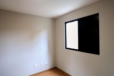 Apartamento para alugar com 67m², 2 quartos e 2 vagasSuíte 1