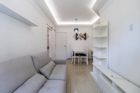 Sala de apartamento para alugar com 2 quartos, 55m² em Jardim Tupanci, Barueri