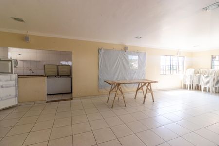 Apartamento para alugar com 44m², 2 quartos e 1 vagaÁrea comum - Salão de festas