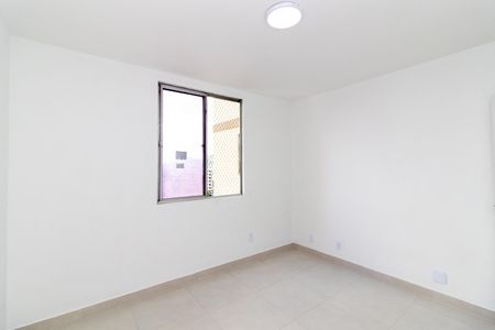 Apartamento para alugar com 44m², 2 quartos e 1 vagaQuarto 1