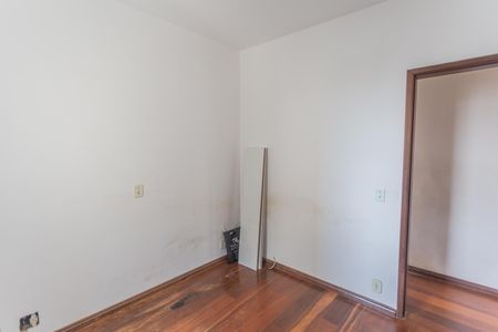 Apartamento à venda com 95m², 3 quartos e 2 vagasQuarto 2