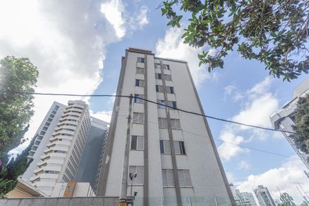 Apartamento à venda com 95m², 3 quartos e 2 vagasFachada