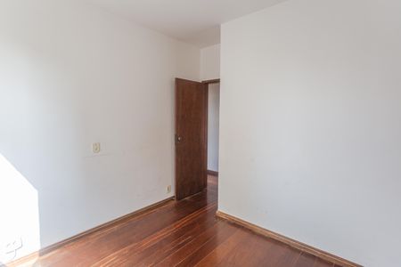 Apartamento à venda com 95m², 3 quartos e 2 vagasQuarto 3