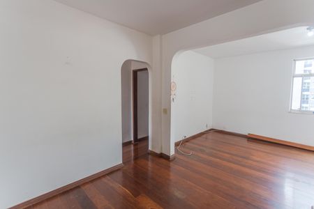 Apartamento à venda com 95m², 3 quartos e 2 vagasCopa