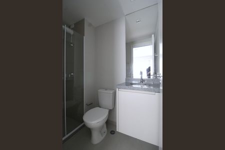 Banheiro da Suíte de apartamento para alugar com 1 quarto, 30m² em Vila Olímpia, São Paulo
