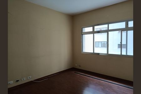 Apartamento à venda com 71m², 2 quartos e sem vagaSala