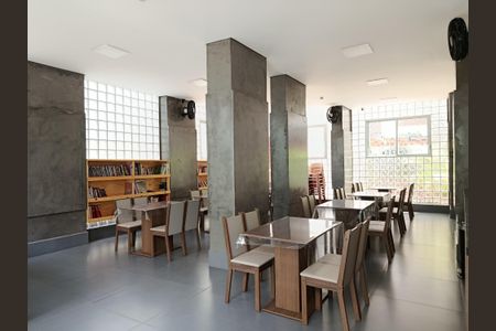 Apartamento à venda com 71m², 2 quartos e sem vagaSalão de Festas