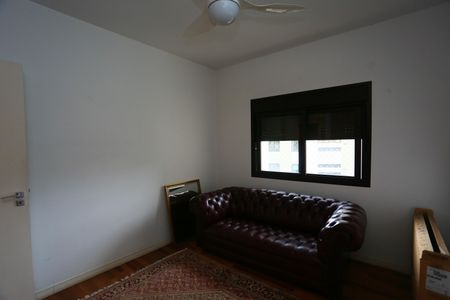 Apartamento à venda com 227m², 4 quartos e 4 vagas Apartamento à venda com 227m², 4 quartos e 4 vagasquarto 1