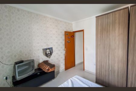 Casa à venda com 270m², 3 quartos e 7 vagas Casa à venda com 270m², 3 quartos e 7 vagasSuite 1