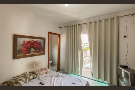 Casa à venda com 270m², 3 quartos e 7 vagas Casa à venda com 270m², 3 quartos e 7 vagasSuite 1