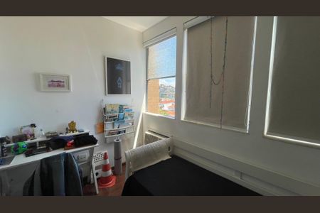 Quarto de apartamento para alugar com 1 quarto, 54m² em Jardim Guanabara, Rio de Janeiro