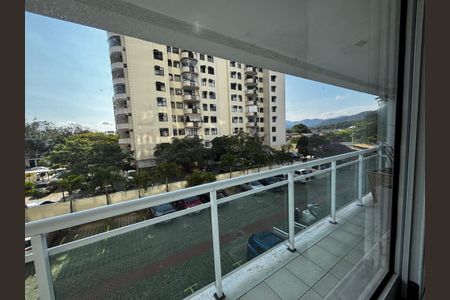 Apartamento à venda com 82m², 2 quartos e 1 vagaQuarto 2