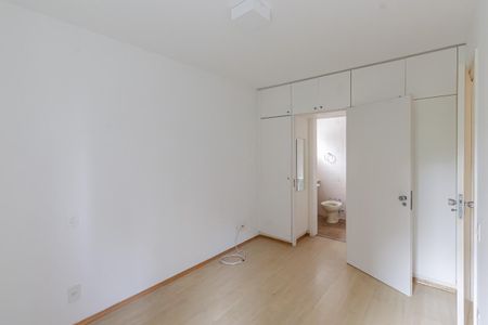 Apartamento para alugar com 75m², 2 quartos e 2 vagas Apartamento para alugar com 75m², 2 quartos e 2 vagasSuíte
