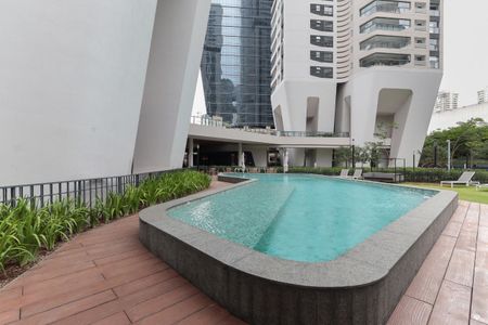 Apartamento à venda com 270m², 4 quartos e 5 vagas Apartamento à venda com 270m², 4 quartos e 5 vagasFoto 13