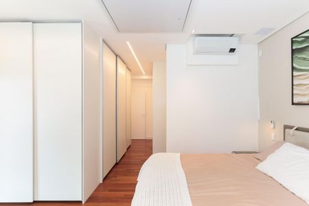 Apartamento à venda com 270m², 4 quartos e 5 vagas Apartamento à venda com 270m², 4 quartos e 5 vagasFoto 62