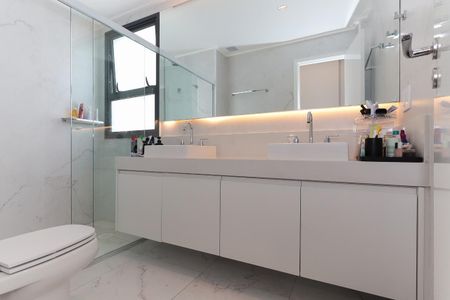 Apartamento à venda com 270m², 4 quartos e 5 vagas Apartamento à venda com 270m², 4 quartos e 5 vagasFoto 68