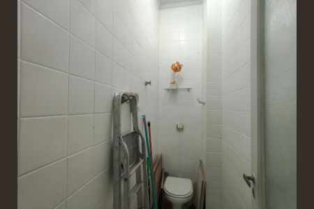 Apartamento à venda com 52m², 2 quartos e 1 vaga Apartamento à venda com 52m², 2 quartos e 1 vagaBanheiro de serviço