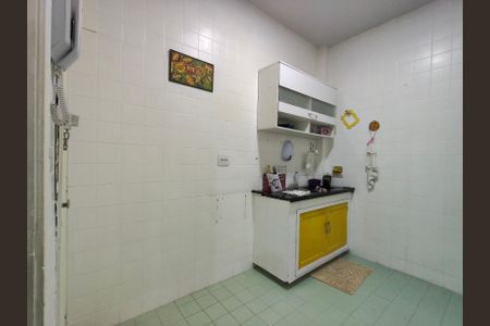 Apartamento à venda com 52m², 2 quartos e 1 vaga Apartamento à venda com 52m², 2 quartos e 1 vagaCozinha