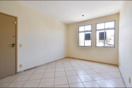 Apartamento à venda com 77m², 3 quartos e 1 vaga Apartamento à venda com 77m², 3 quartos e 1 vagaSala Ambientes
