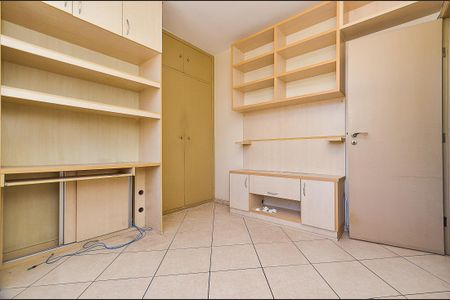 Apartamento à venda com 77m², 3 quartos e 1 vaga Apartamento à venda com 77m², 3 quartos e 1 vagaQuarto 2